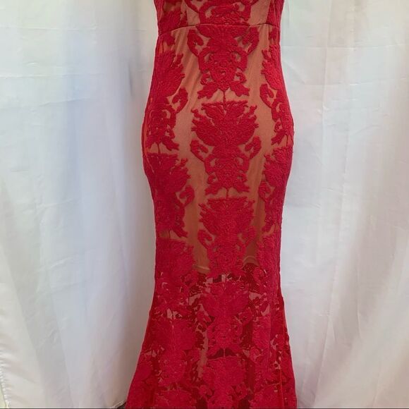 Red lace sleeveless halter top mermaid maxi dress gown size medium - Picture 7 of 15